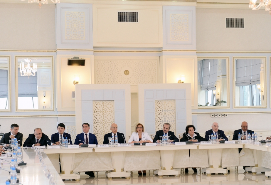 2018-ci il dövlət büdcəsi haqqında layihə Milli Məclisin plenar iclasına tövsiyə olunub