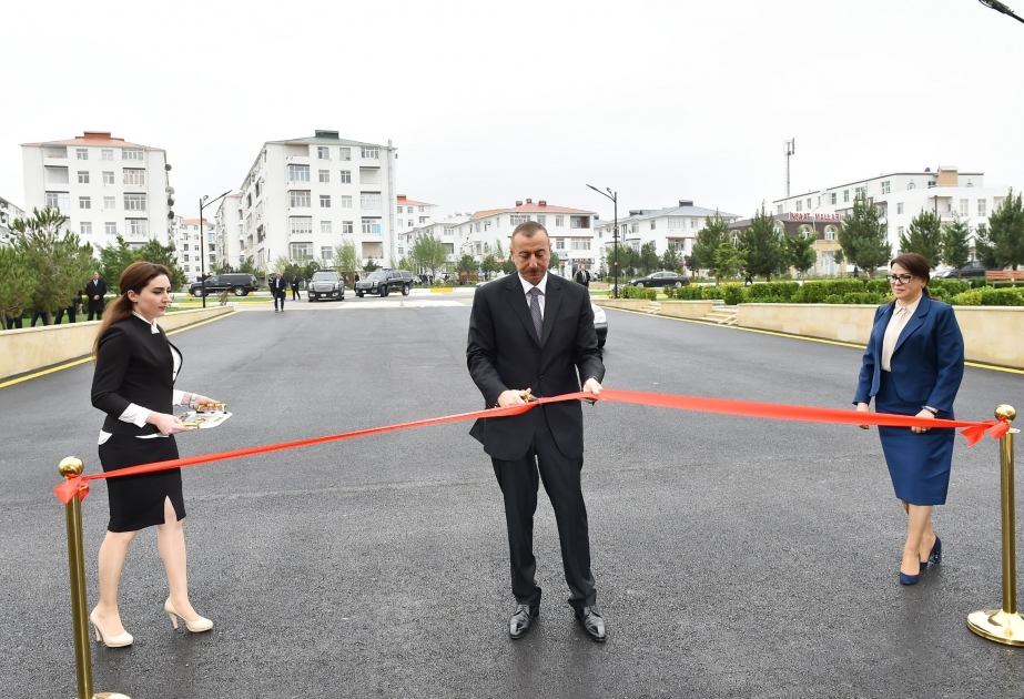 Inauguration de l’école secondaire №5 dans le bourg de Massazyr du district d’Abchéron  Le président Ilham Aliyev participe à la cérémonie inaugurale VIDEO