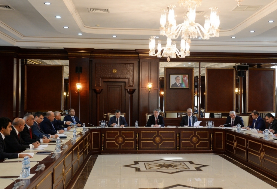 Milli Məclisin müdafiə, təhlükəsizlik və korrupsiya ilə mübarizə komitəsinin iclası keçirilib