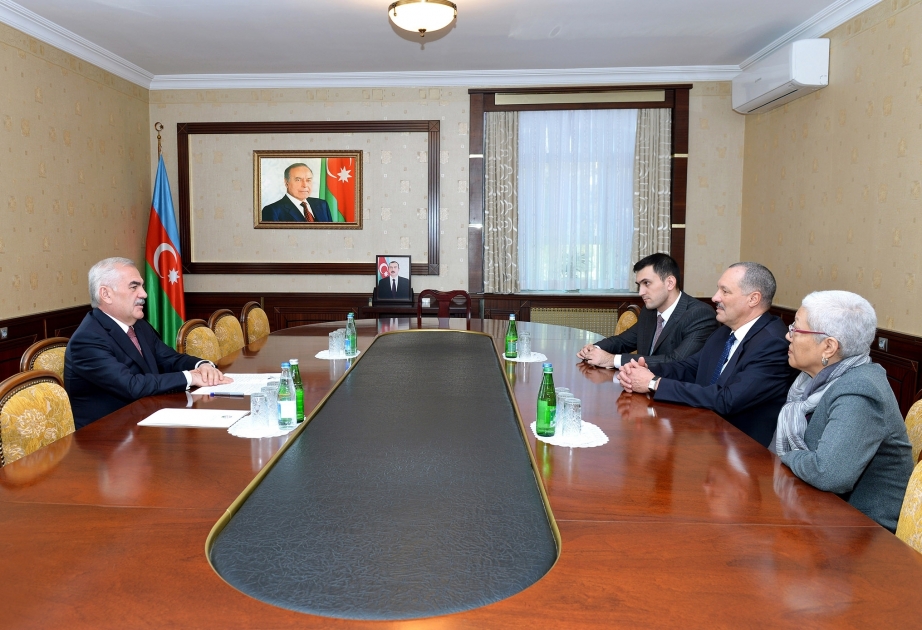 Chairman of Nakhchivan Supreme Assembly meets with Cuban ambassador