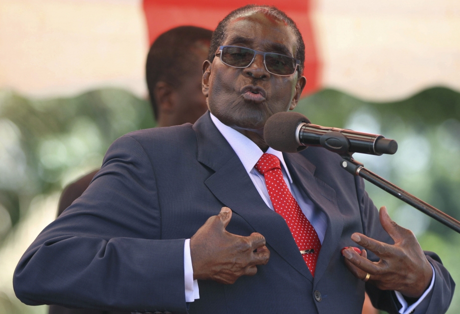 Simbabwe: Präsident Mugabe tritt zum ersten Mal wieder öffentlich auf