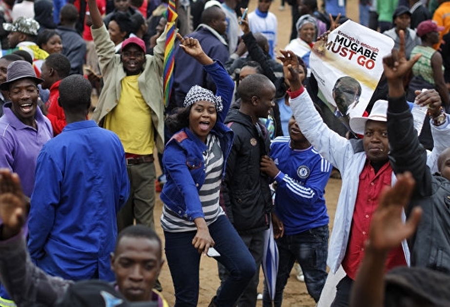 Zimbabve paytaxtında prezidentin istefasına dəstək marşı keçirilir