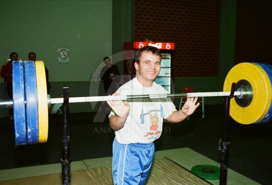Turkish weightlifting legend dies