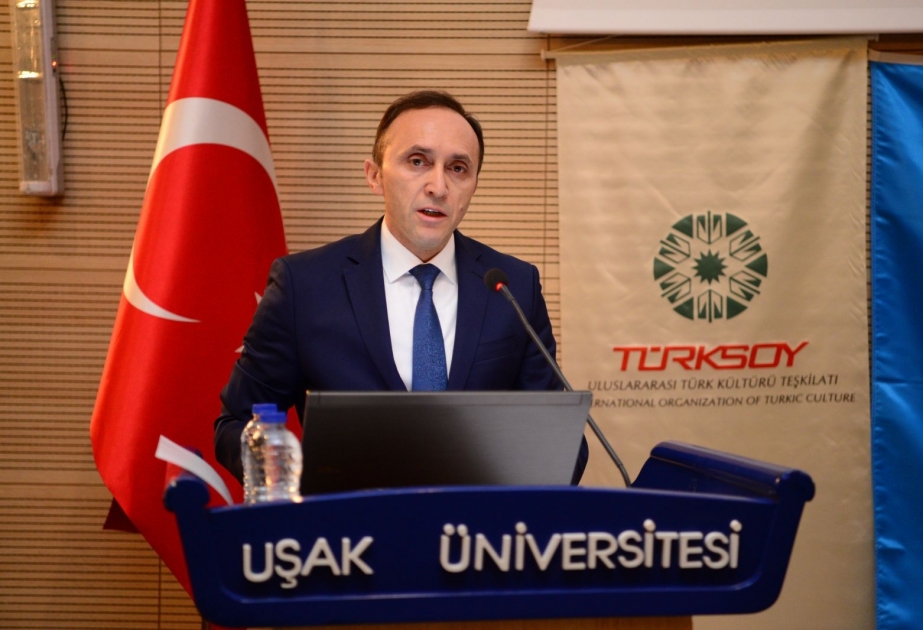 Türkiyənin Uşak Universitetində Molla Pənah Vaqifin yubileyi qeyd olunub