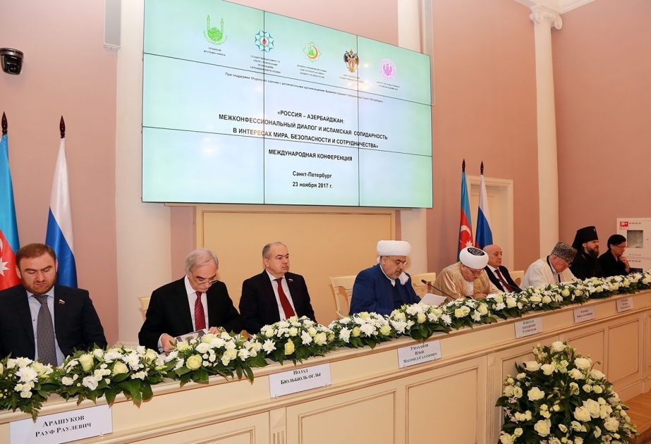 Sankt-Peterburqda konfessiyalararası dialoq və İslam həmrəyliyi mövzusunda konfrans keçirilib
