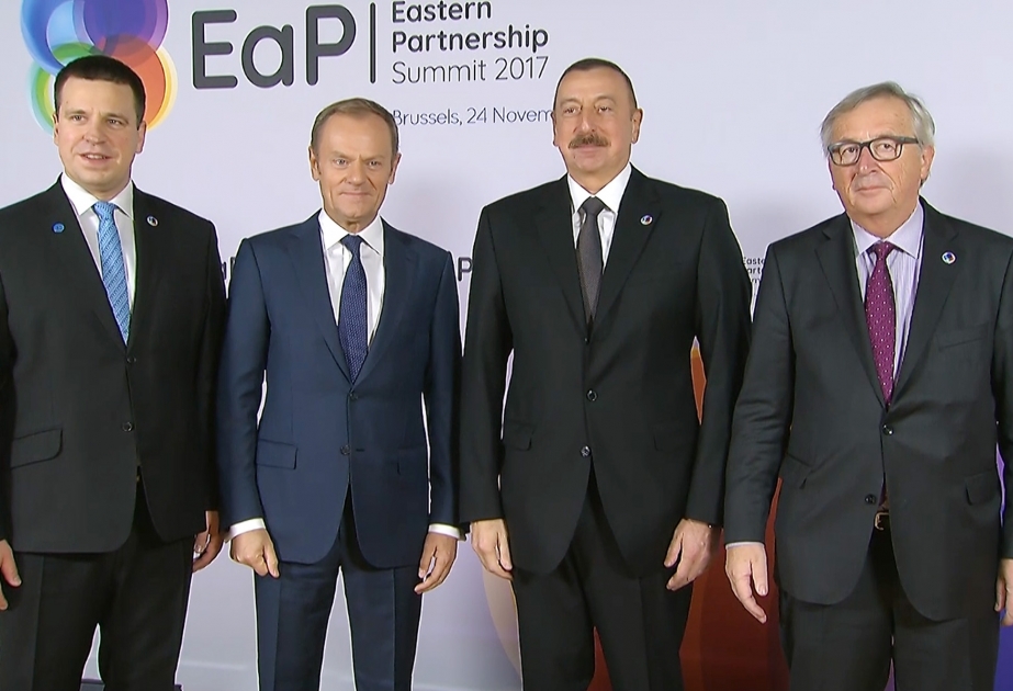 Le président Ilham Aliyev a participé au sommet du Partenariat oriental à Bruxelles VIDEO