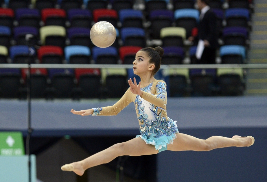 Milli Gimnastika Arenasında birgə yarışlar davam edir