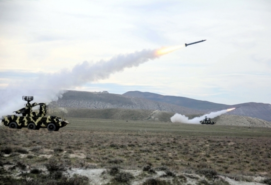 Azerbaijan Air Forces conduct tactical exercises