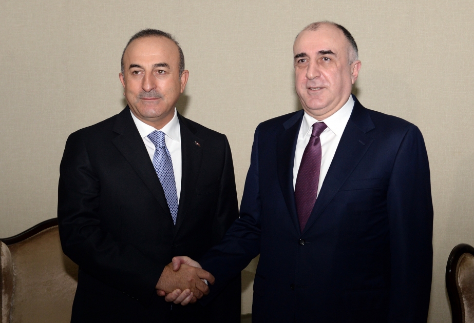 عقد اجتماع وزيري خارجية أذربيجان وتركيا في باكو