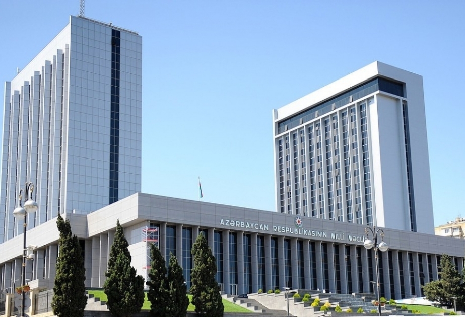Milli Məclisin komitə sədri Dünya İnternet Konfransında iştirak edəcək