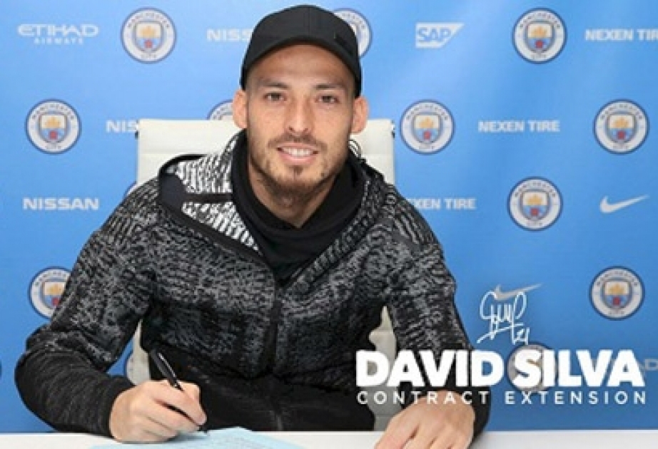 “Mançester Siti” klubu yarımmüdafiəçi David Silva ilə müqaviləni yeniləyib