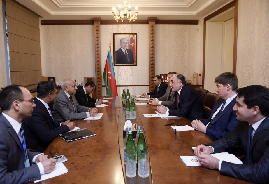 Le ministre azerbaïdjanais des Affaires étrangères rencontre son homologue indien