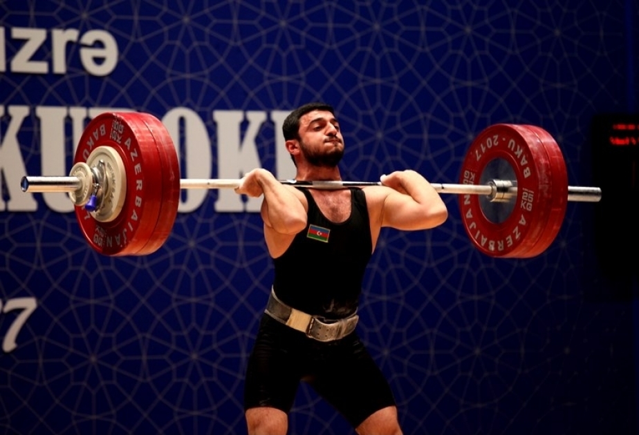 Paşa İbrahimli ağır atletika üzrə Azərbaycan kubokunun qızıl medalını qazanıb