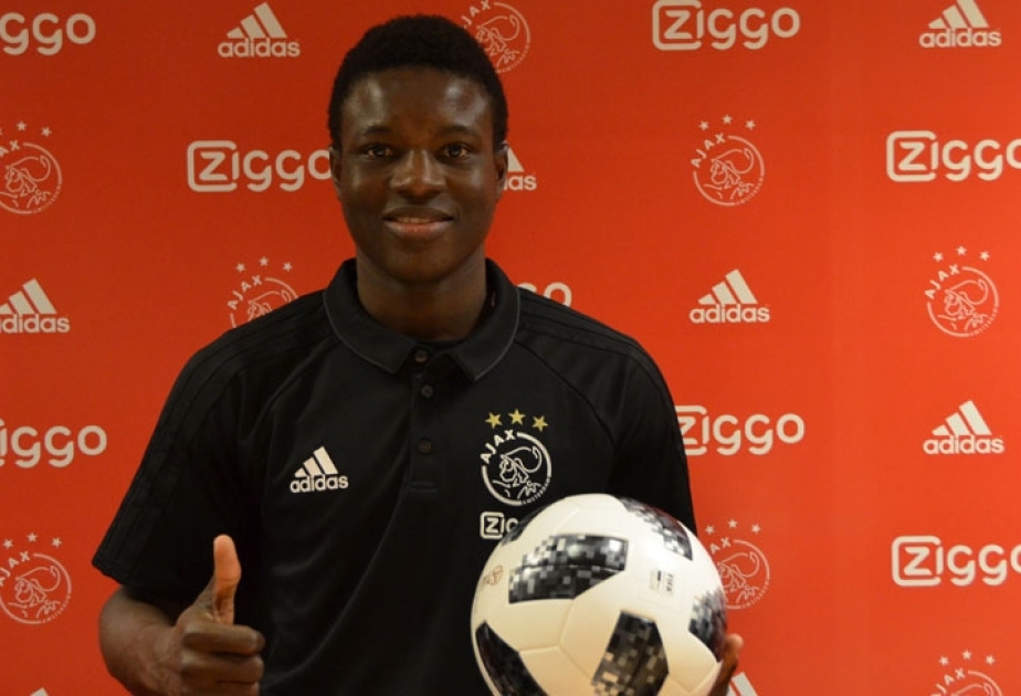 “Ayaks” klubu Burkina Faso millisinin 19 yaşlı futbolçusu ilə müqavilə imzalayıb