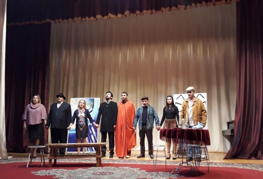 İrəvan Teatrının bölgələrə qastrol səfəri davam edir