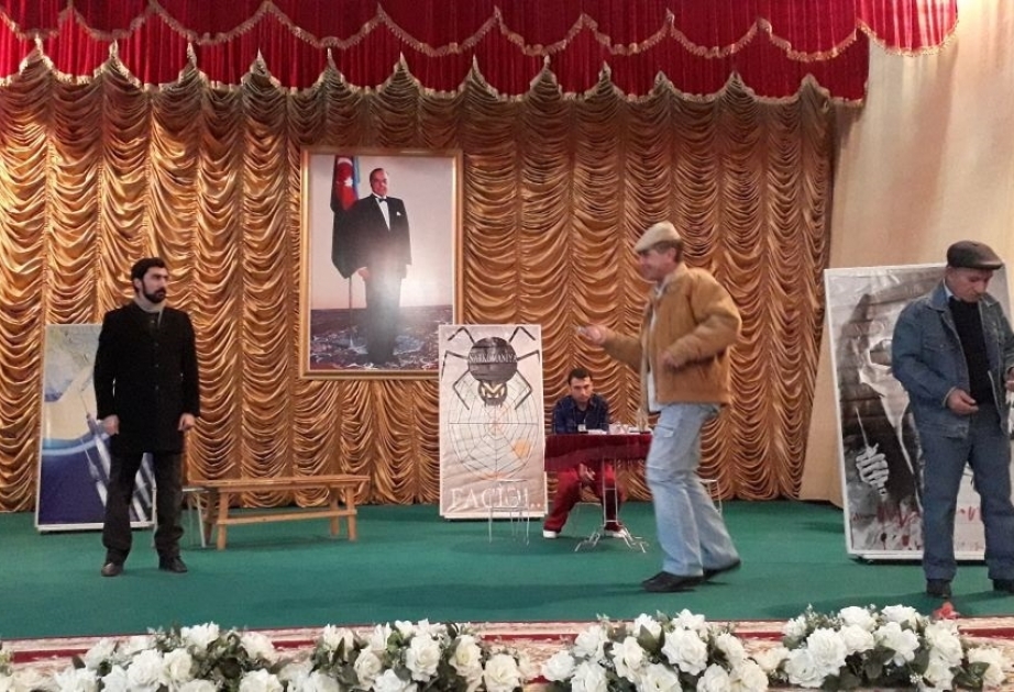 İrəvan teatrı Bərdədə çıxış edib
