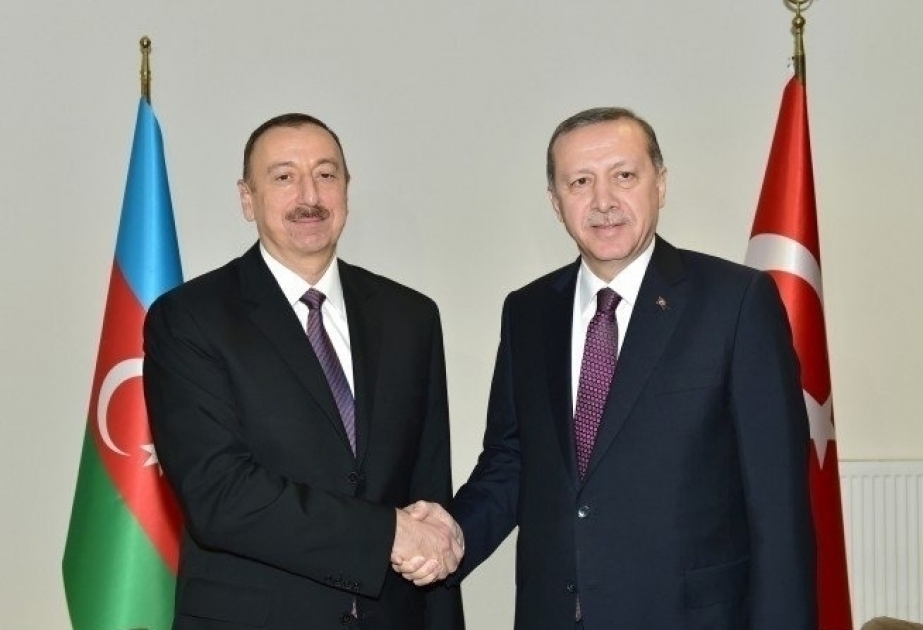 Präsident Erdogan telefoniert mit seinem aserbaidschanischen Amtskollegen