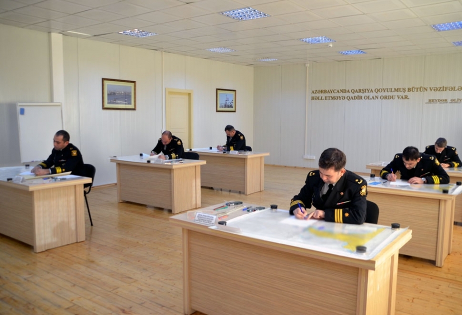 Silahlı Qüvvələr üzrə komandir heyətinin nəzəri bilikləri və praktiki vərdişləri yoxlanılır