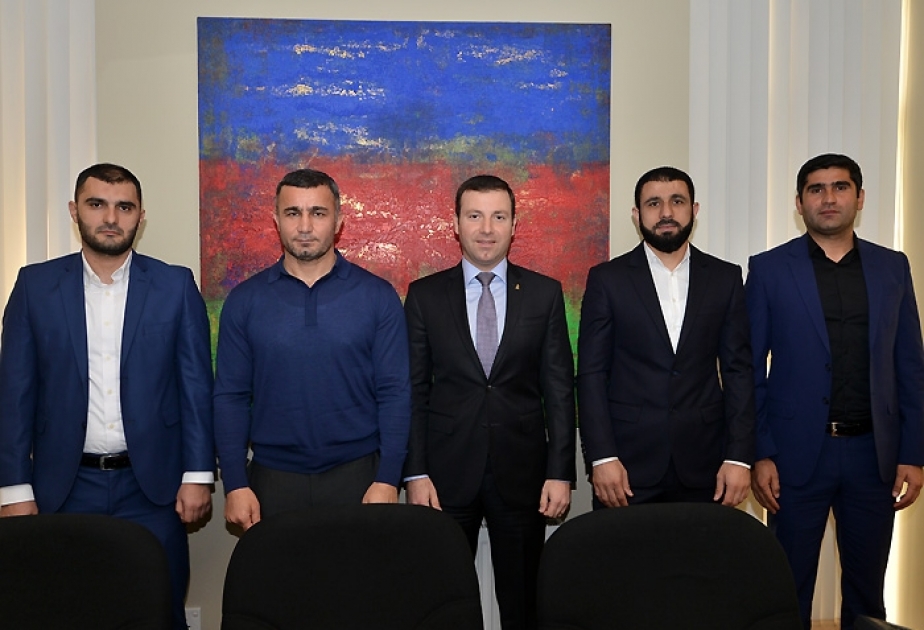 Futbol üzrə müxtəlif yaş qruplarından ibarət Azərbaycan yığma komandalarının baş məşqçiləri müəyyənləşib