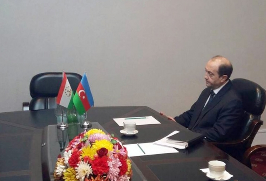 Azərbaycanla Tacikistan arasında elm və təhsil sahəsində əlaqələr genişləndirilir