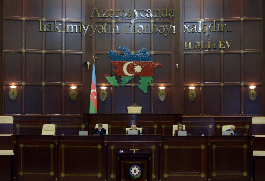 Milli Məclisin növbəti plenar iclası keçirilir