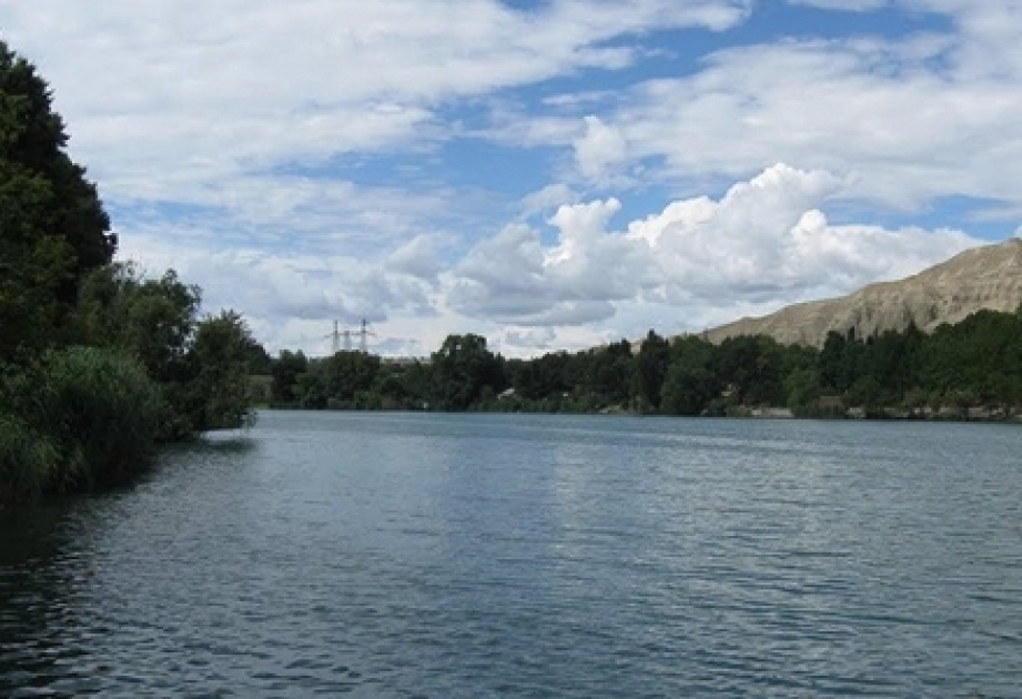 В пункте Сальян реки Кура отмечено понижение уровня воды на 16 см