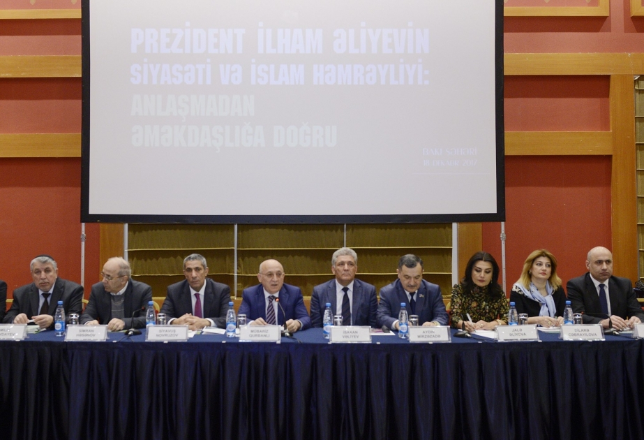 Bakıda “Prezident İlham Əliyevin siyasəti və İslam həmrəyliyi: anlaşmadan əməkdaşlığa doğru” mövzusunda konfrans keçirilib YENİLƏNİB