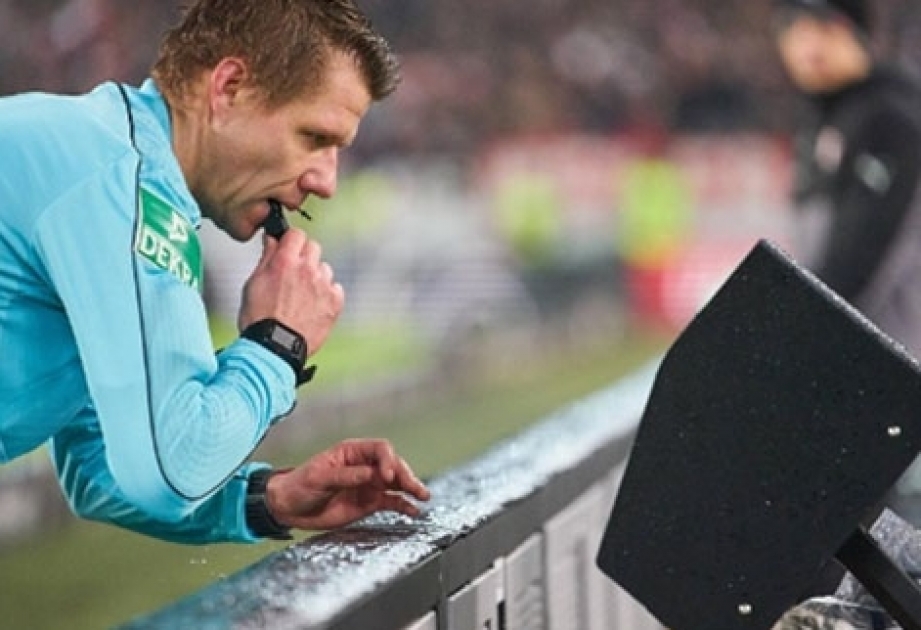 FIFA: SMS-Informationssystem für Videobeweis getestet