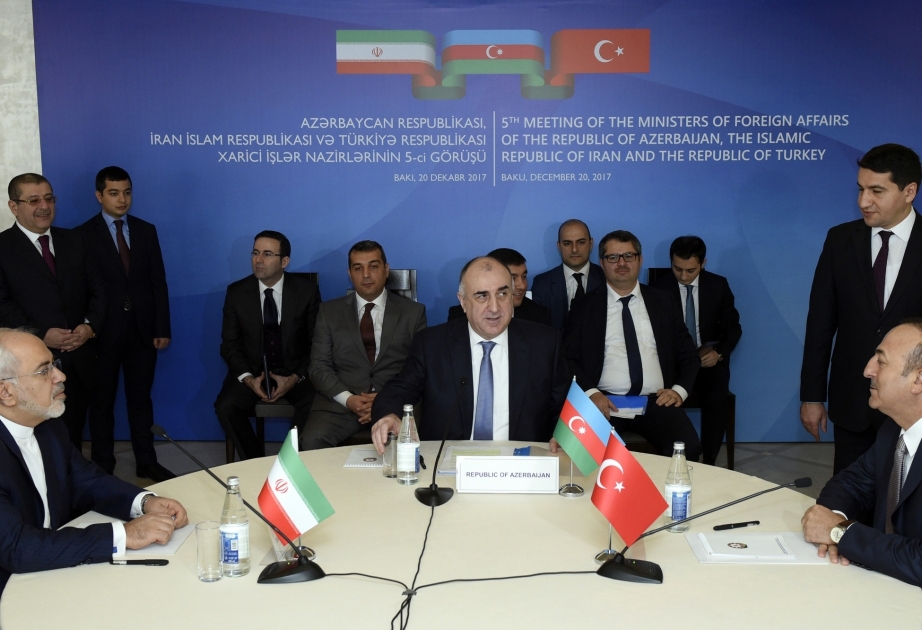 Baku: Dreier-Treffen der aserbaidschanischen, iranischen und türkischen Außenminister