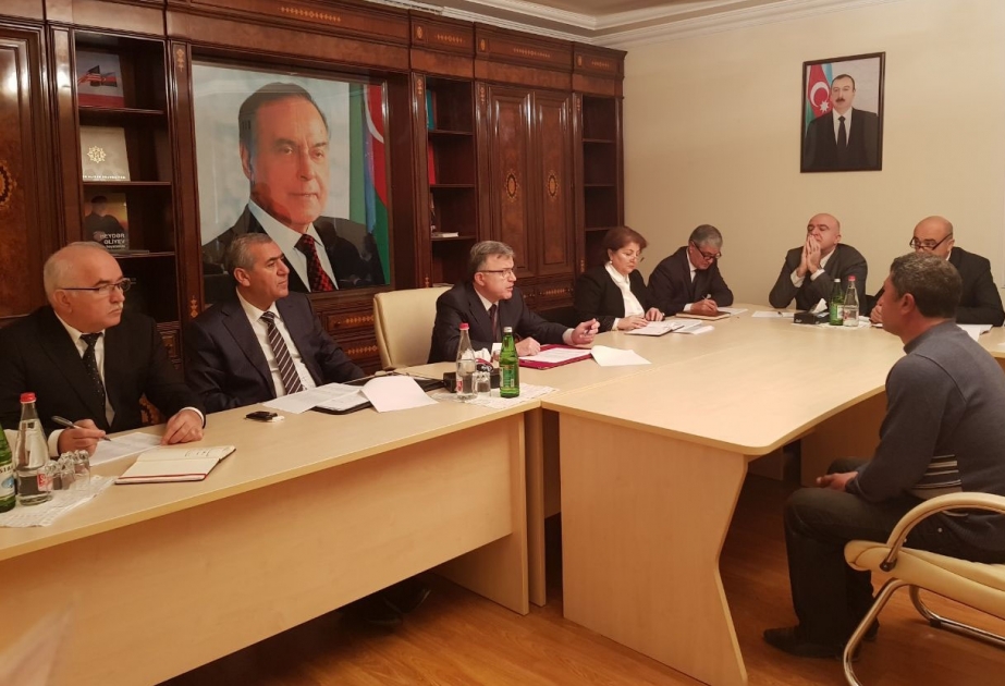 Ekologiya və təbii sərvətlər naziri Yevlax rayonunda 40-a yaxın vətəndaşın müraciətinə baxıb