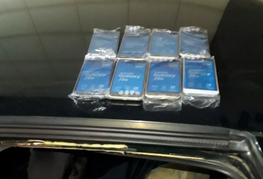 Ölkəyə qanunsuz yolla gətirilən mobil telefonlar aşkarlanıb