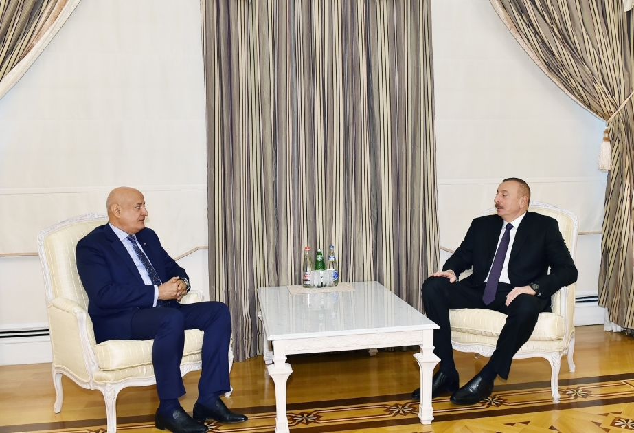 阿塞拜疆总统接见伊斯兰教科文组织总干事