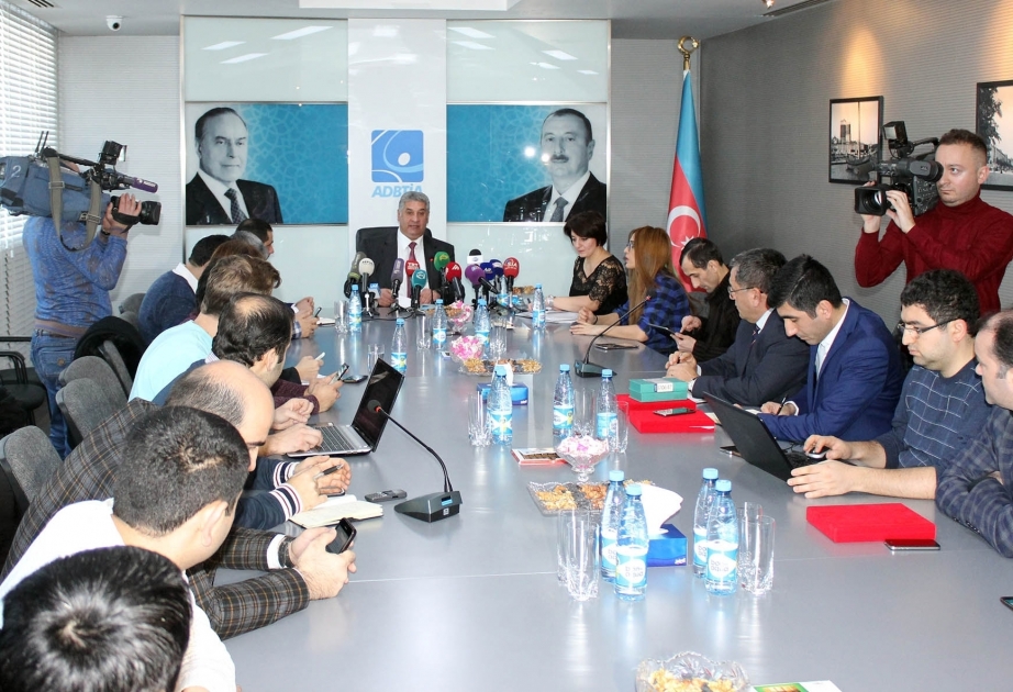 Azad Rəhimov: Bu il Azərbaycan idmançıları beynəlxalq arenalarda 851 medal qazanıblar
