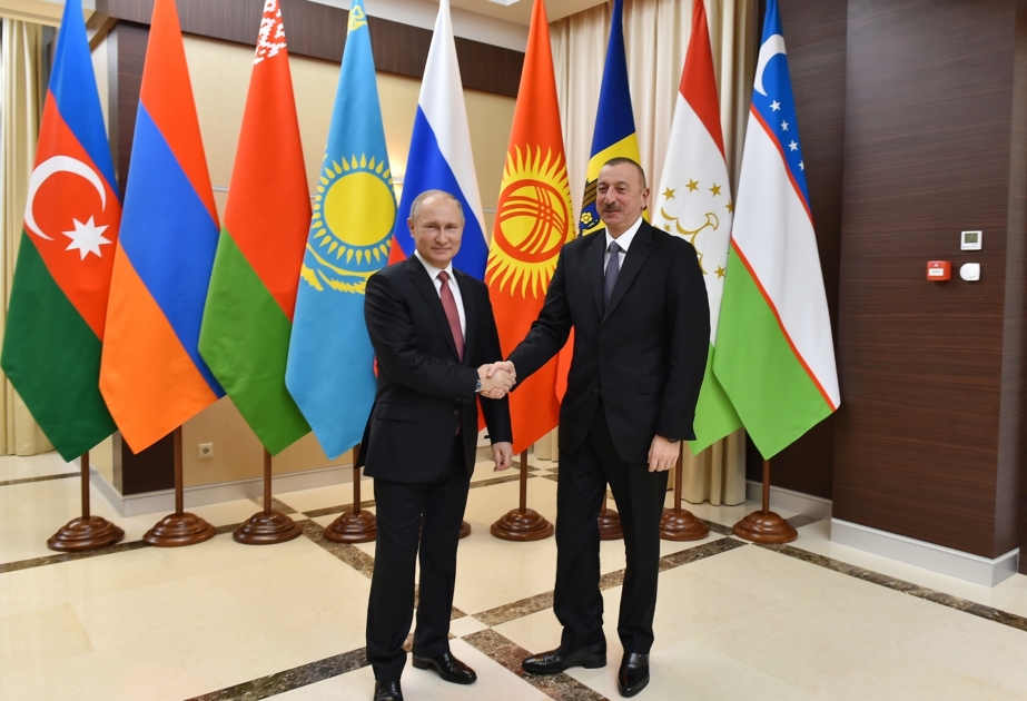 President Ilham Aliyev arrived in Russia for working visit VIDEO