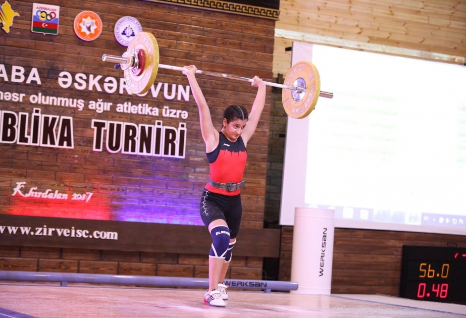 İdman xadimi Hacıbaba Əsgərovun xatirəsinə həsr olunmuş ağır atletika turniri keçirilib