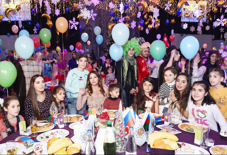 Heydar Aliyev Foundation arranges annual New Year party for children