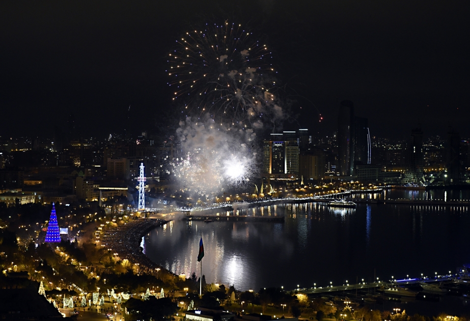 Baku nimmt 2018 mit grandiosem Feuerwerk auf