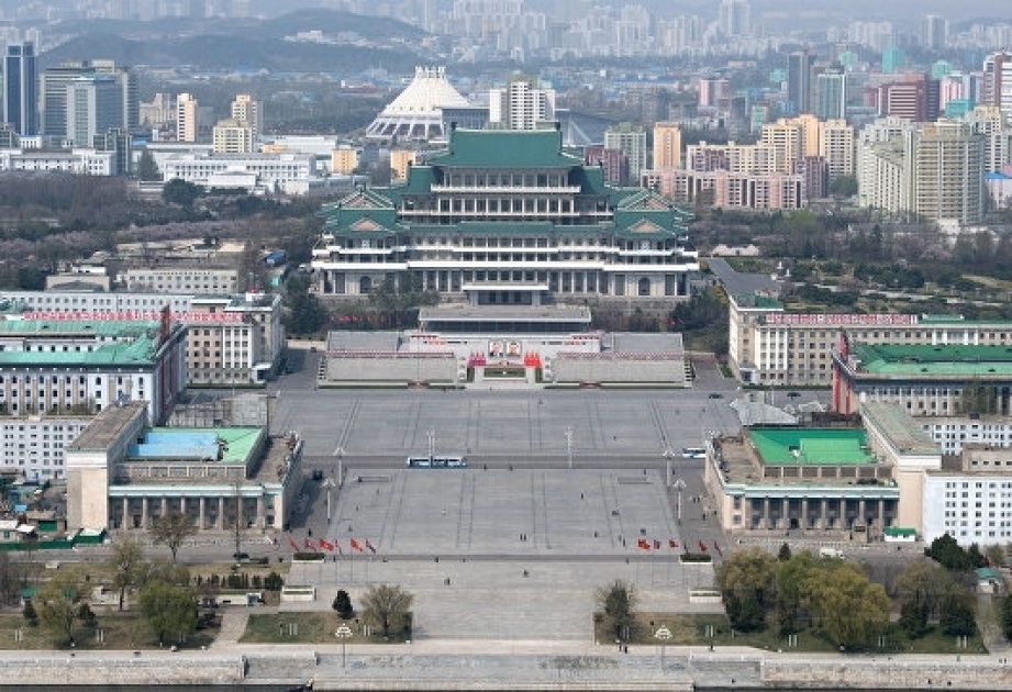 North Korea calls hotline to South Korea in diplomatic breakthrough