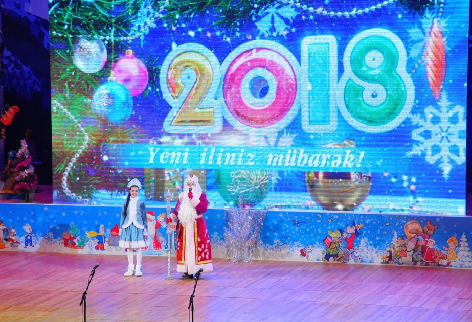 Heydər Əliyev Sarayında uşaqlar unudulmaz Yeni il şənliyinin iştirakçısı olub