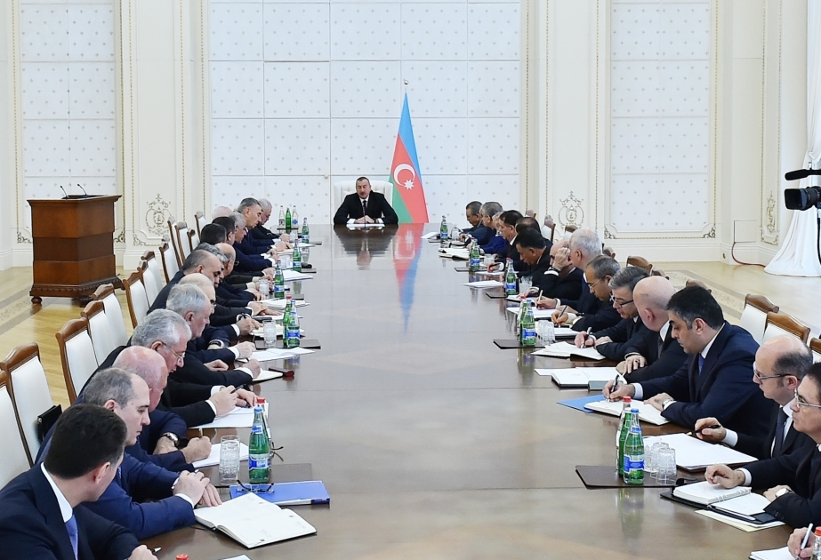 President Ilham Aliyev chaired meeting of Cabinet of Ministers dedicated to results of socioeconomic development of 2017 and objectives for future