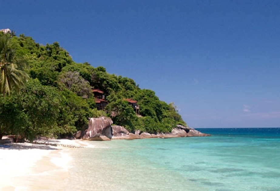 Malayziya Tioman adasındakı turistləri təxliyə etmək üçün gəmi göndərib