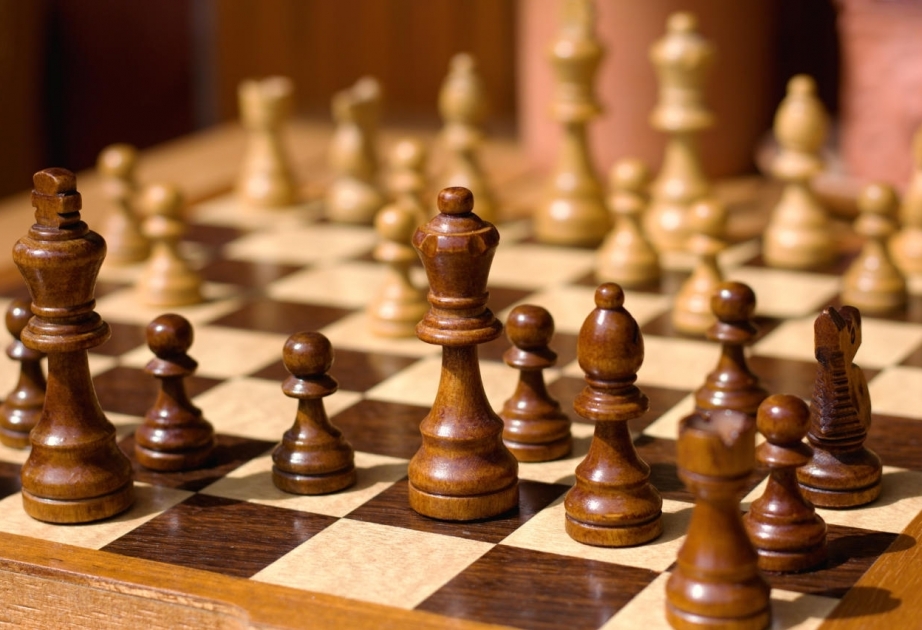 18 шахматистов оспаривают призы чемпионата Азербайджана