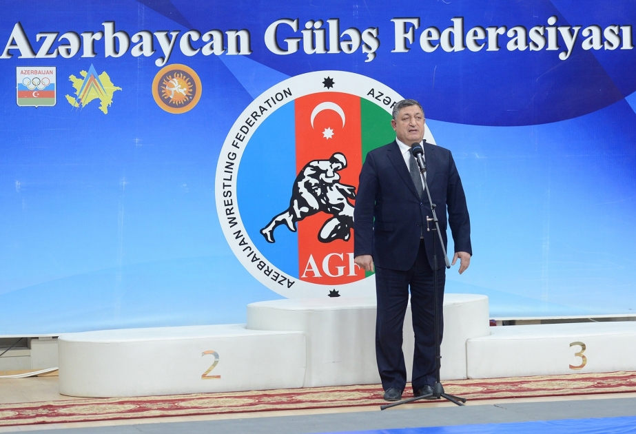 Müşfiq İsayevin xatirəsinə həsr edilən güləş turnirinin açılış mərasimi olub