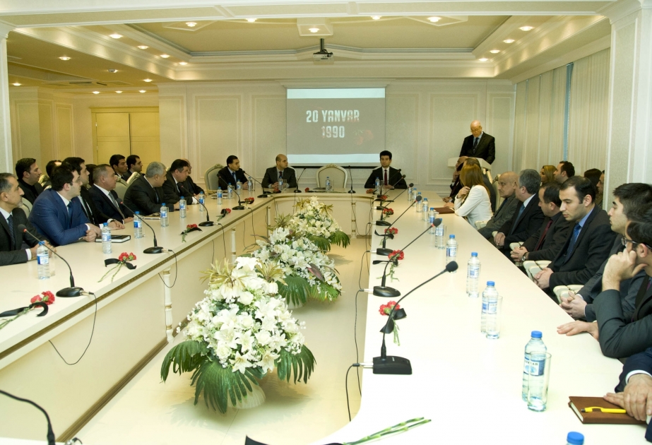 Dövlət Reklam Agentliyinin kollektivi 20 Yanvar şəhidlərinin xatirəsini yad edib