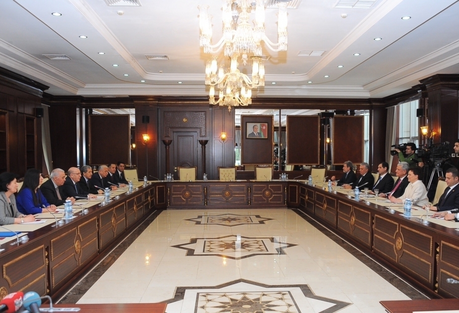 Les liens parlementaires azerbaïdjano-turcs font l’objet de discussions