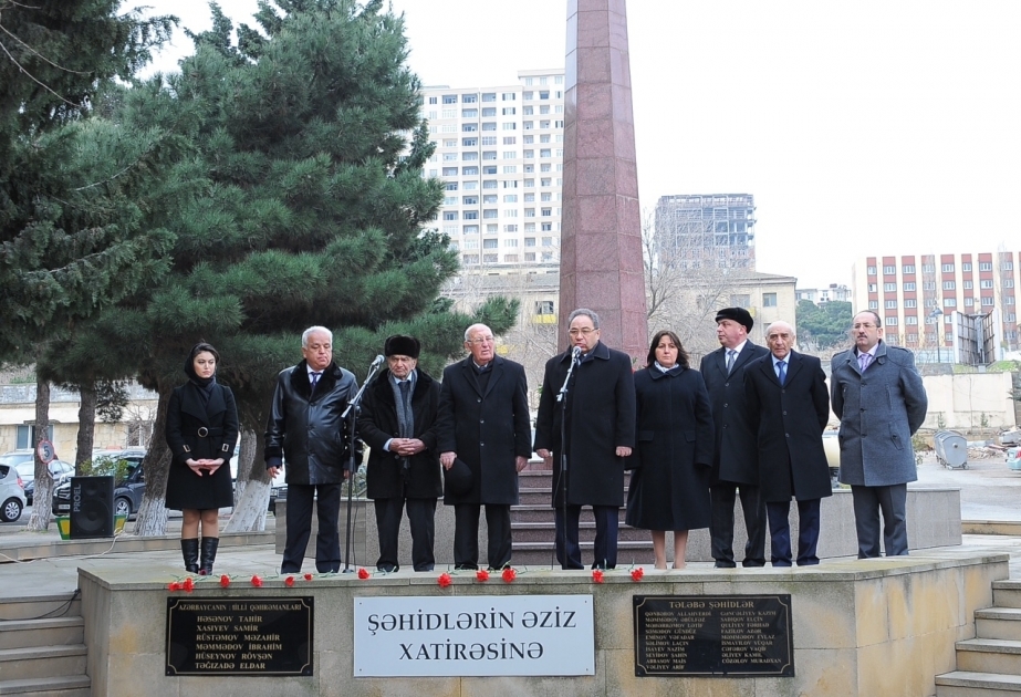 20 Yanvar şəhidlərinin xatirəsi ürəklərdə yaşayır
