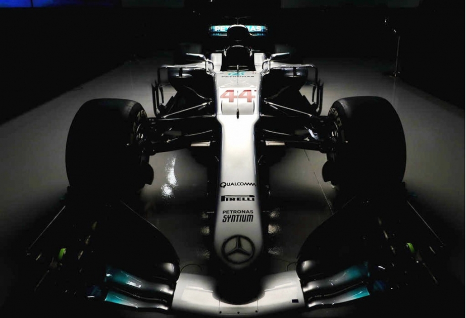 Formel-1-Saison 2018: Mercedes-Mannschaft präsentiert ihren neuen Rennwagen

