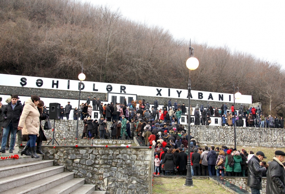 20 Yanvar şəhidlərinin xatirəsi şimal-qərb bölgəsində böyük ehtiramla anılıb