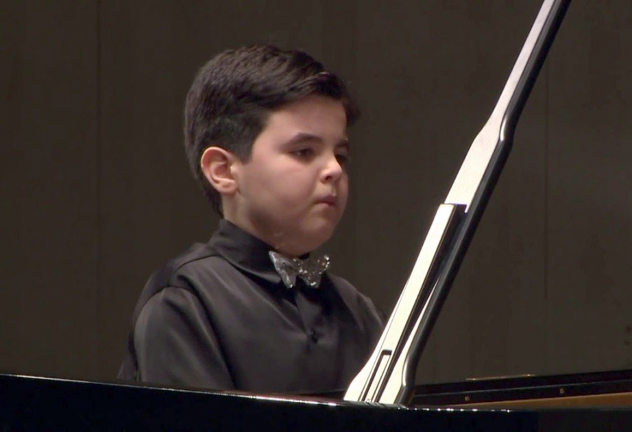 Azərbaycan Dövlət Filarmoniyasında balaca və istedadlı fortepianoçunun konserti olacaq