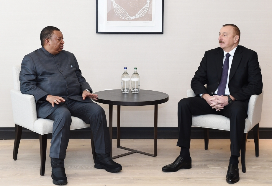 Davos: Treffen von Aserbaidschans Präsident Ilham Aliyev mit OPEC-Generalsekretär VIDEO